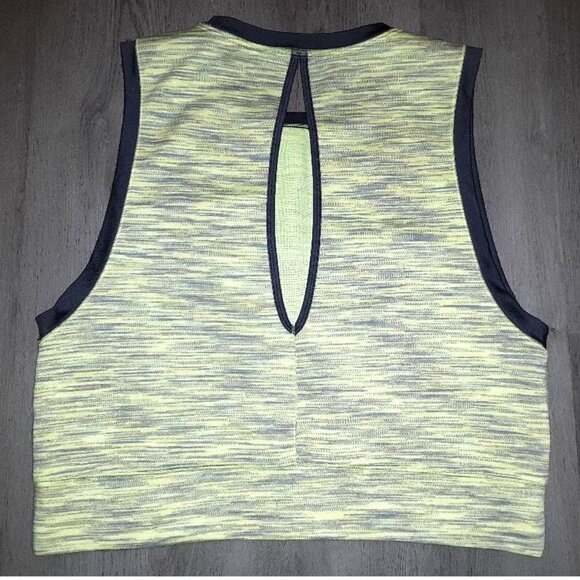 Victoria's Secret VSX Sport Neon Green Yellow Tank Top LARGE Sleeveless Shirt - Picture 4 of 5